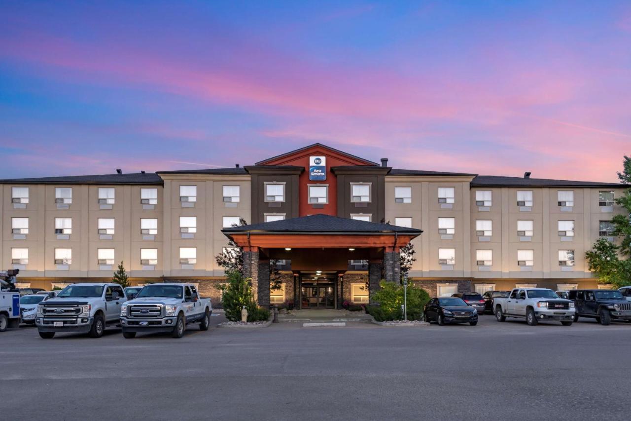 Best Western Bonnyville Inn & Suites Εξωτερικό φωτογραφία