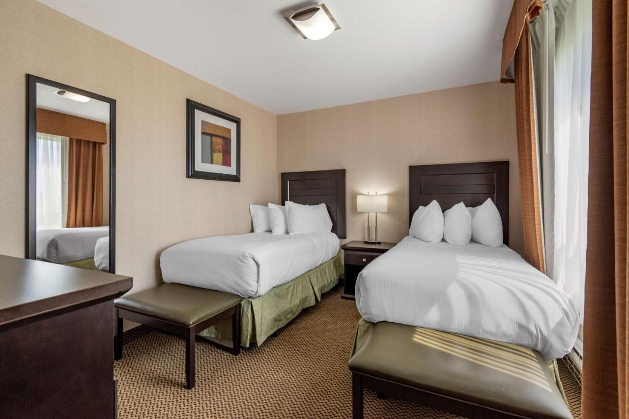 Best Western Bonnyville Inn & Suites Εξωτερικό φωτογραφία