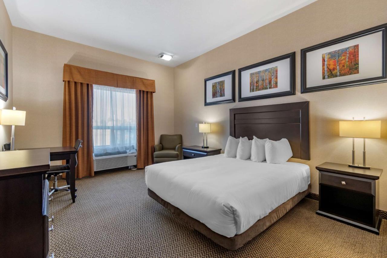 Best Western Bonnyville Inn & Suites Εξωτερικό φωτογραφία