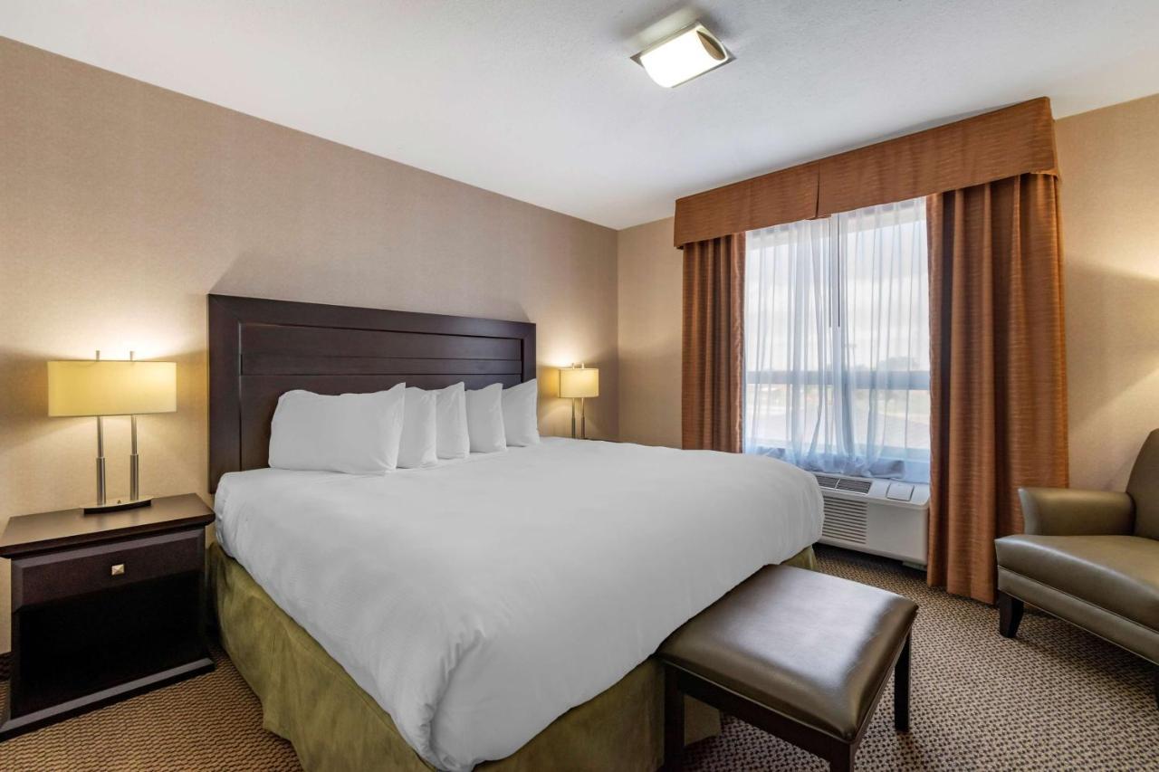 Best Western Bonnyville Inn & Suites Εξωτερικό φωτογραφία