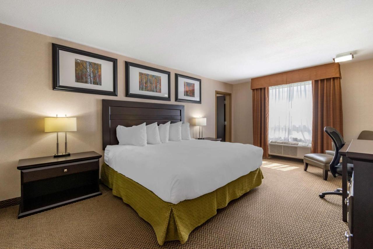 Best Western Bonnyville Inn & Suites Εξωτερικό φωτογραφία