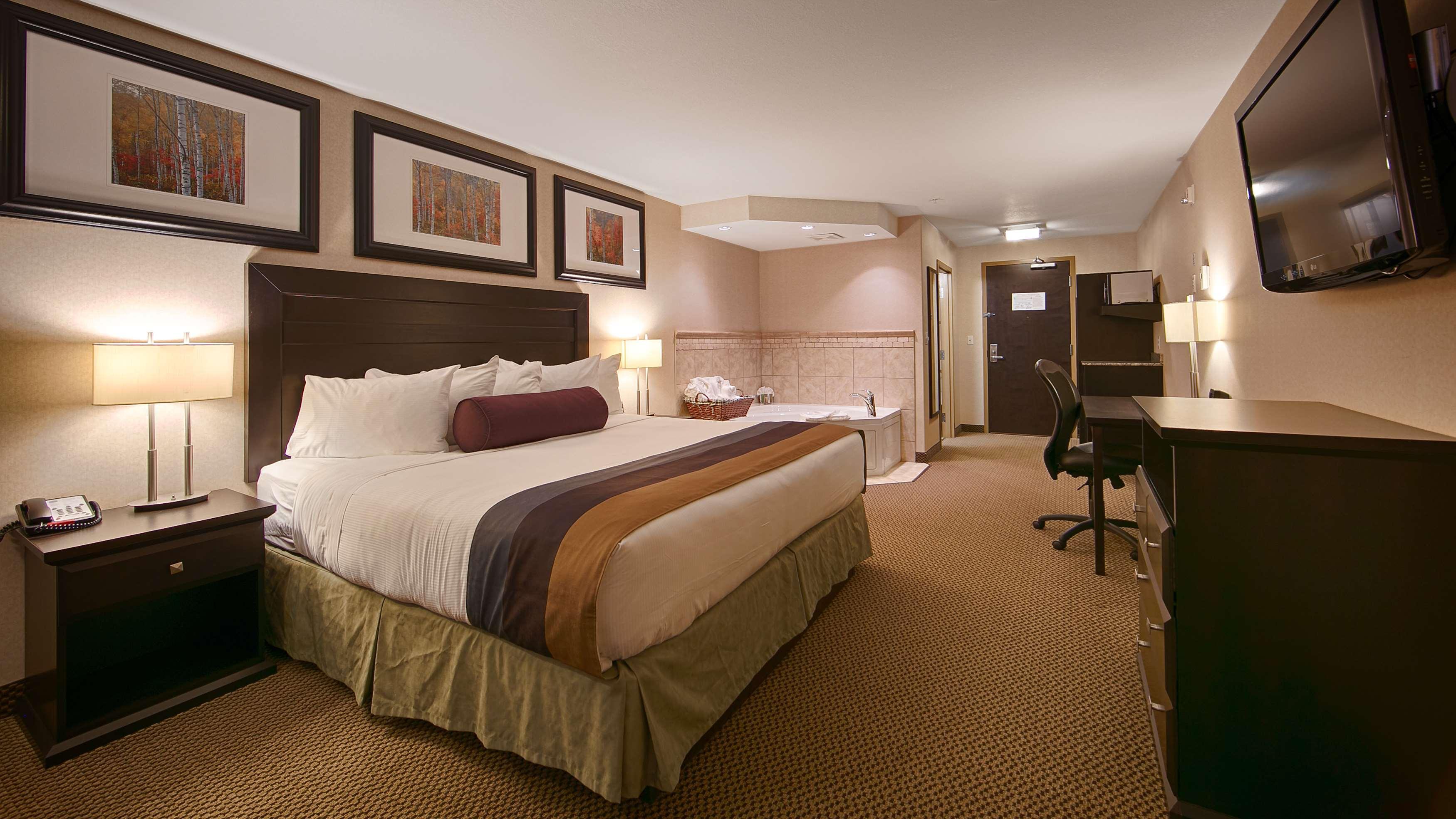 Best Western Bonnyville Inn & Suites Εξωτερικό φωτογραφία