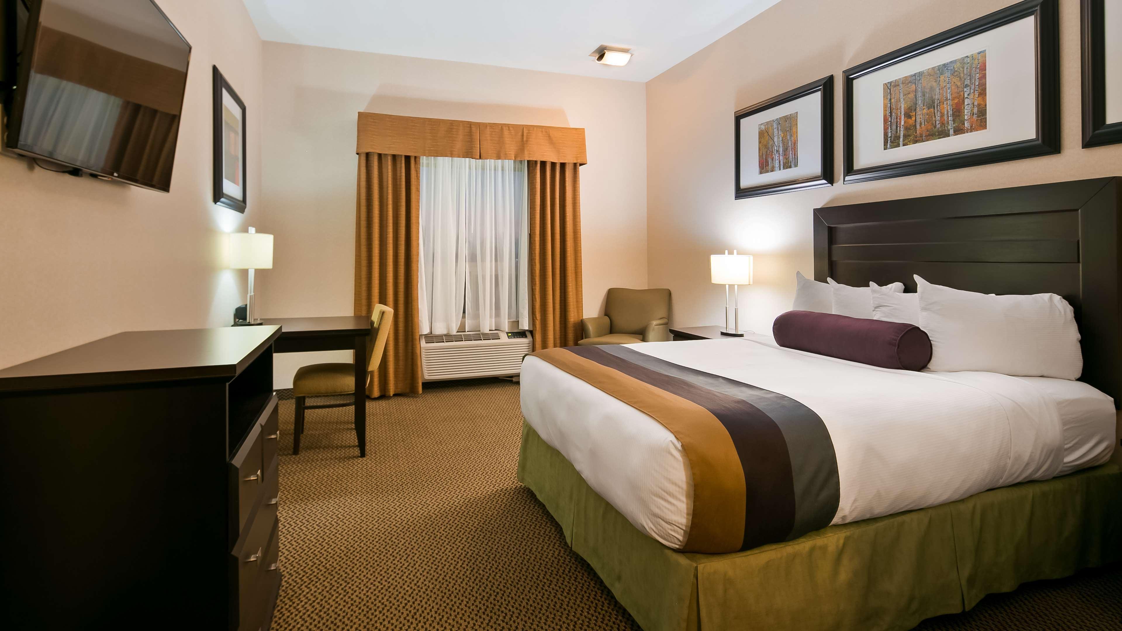 Best Western Bonnyville Inn & Suites Εξωτερικό φωτογραφία