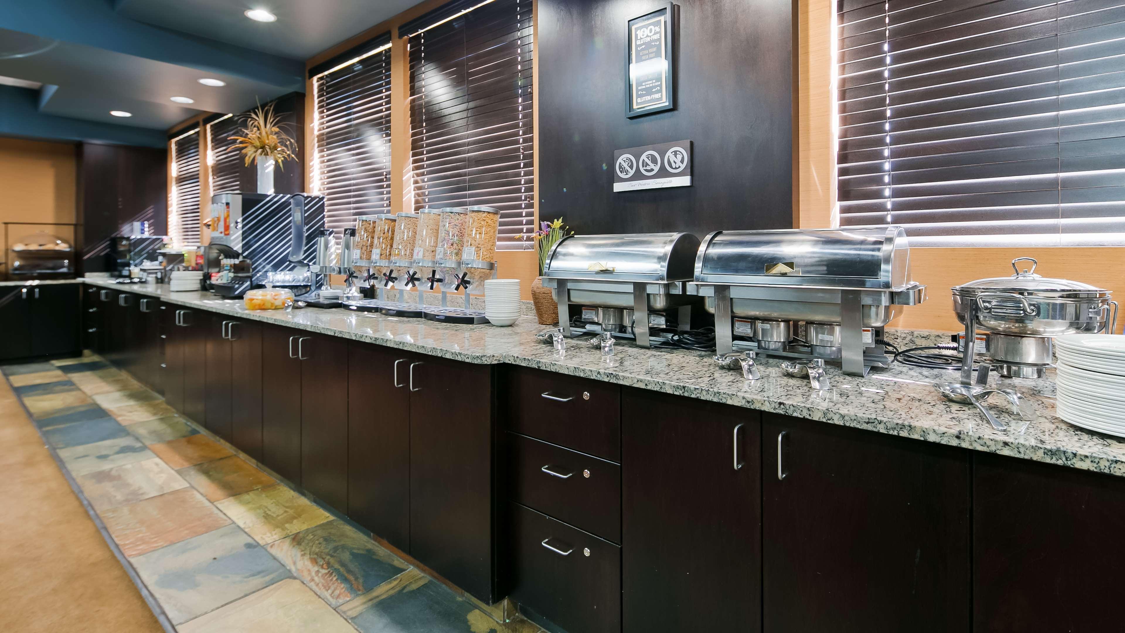 Best Western Bonnyville Inn & Suites Εξωτερικό φωτογραφία